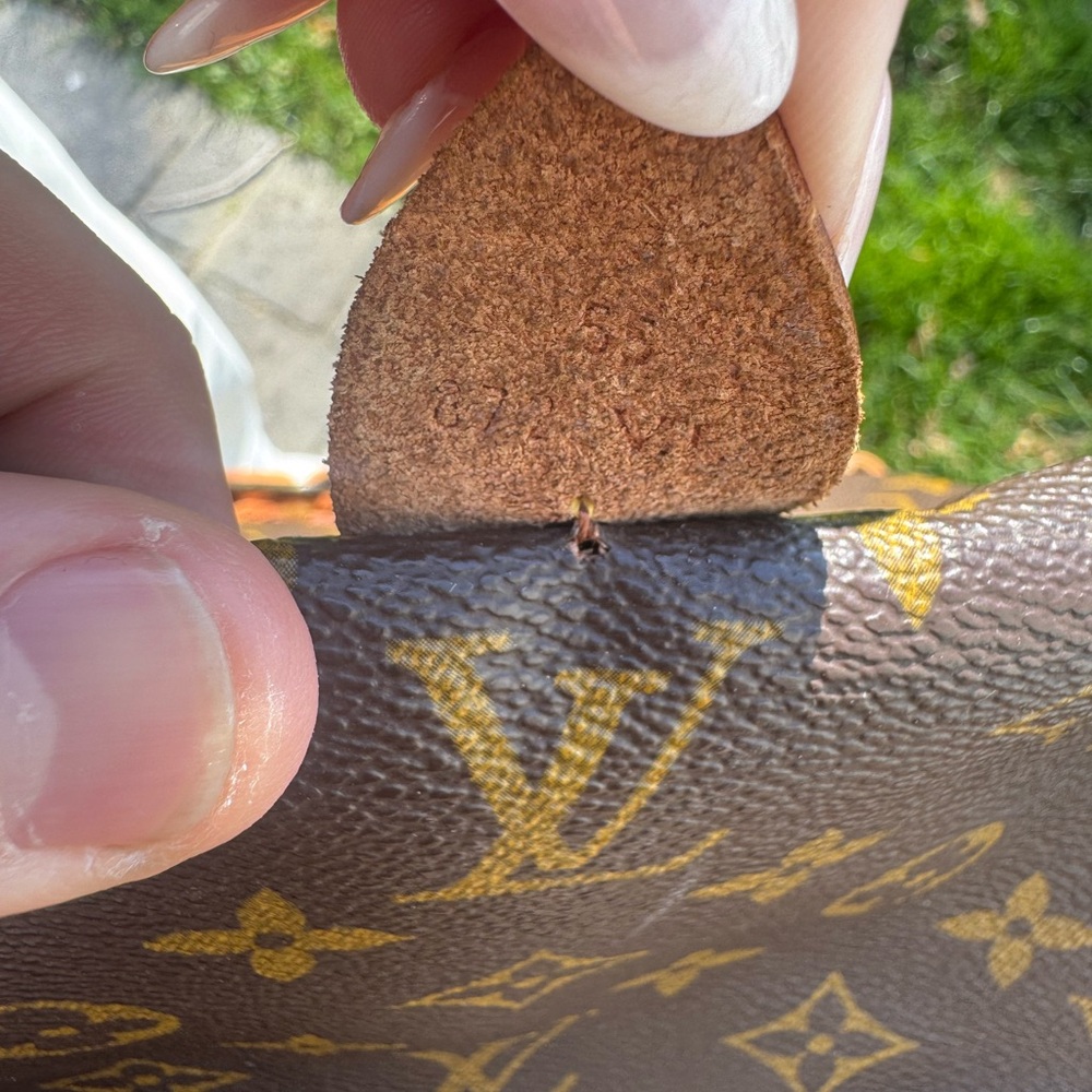 Louis Vuitton Monogram Keepall 55 - Picture 17 of 17